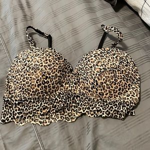 Victoria’s Secret lace bralette